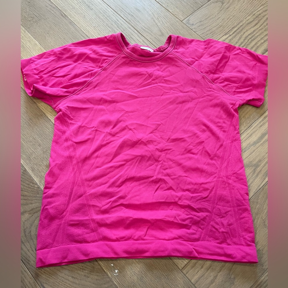 Athleta shirt